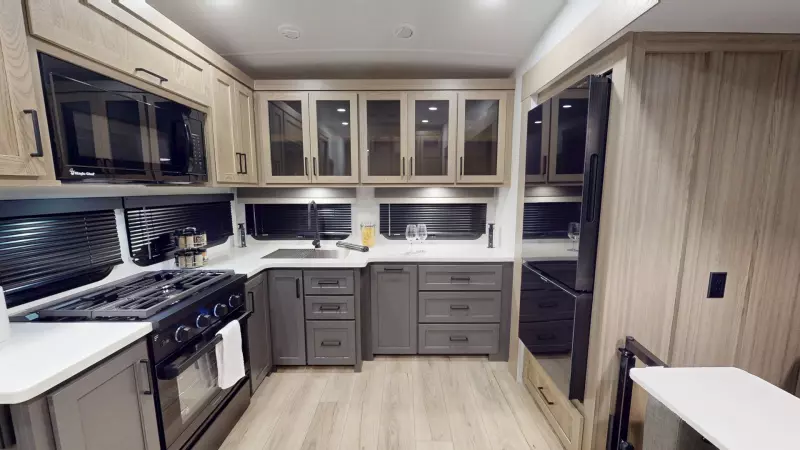 Rockwood Signature Fifth Wheels Main Room