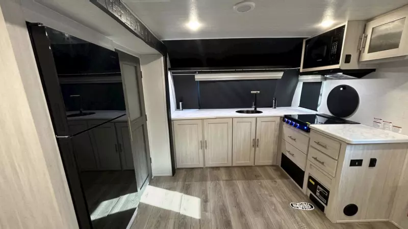 25FK Floorplan Main Room